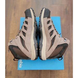 New columbia men size 10 crestwood mid waterproof hiking shoes BM5371-231